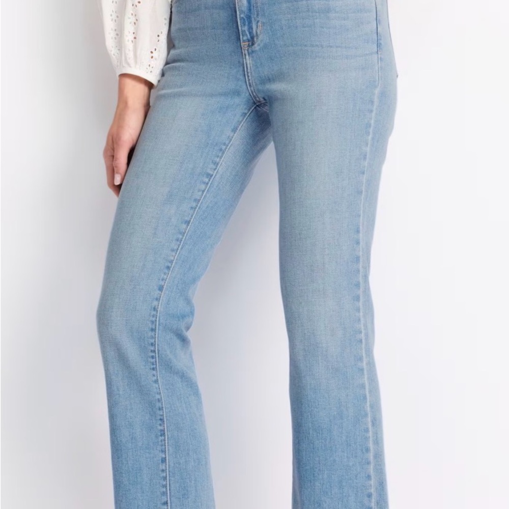 Just Black Slim Straight Crop Bootcut Jean